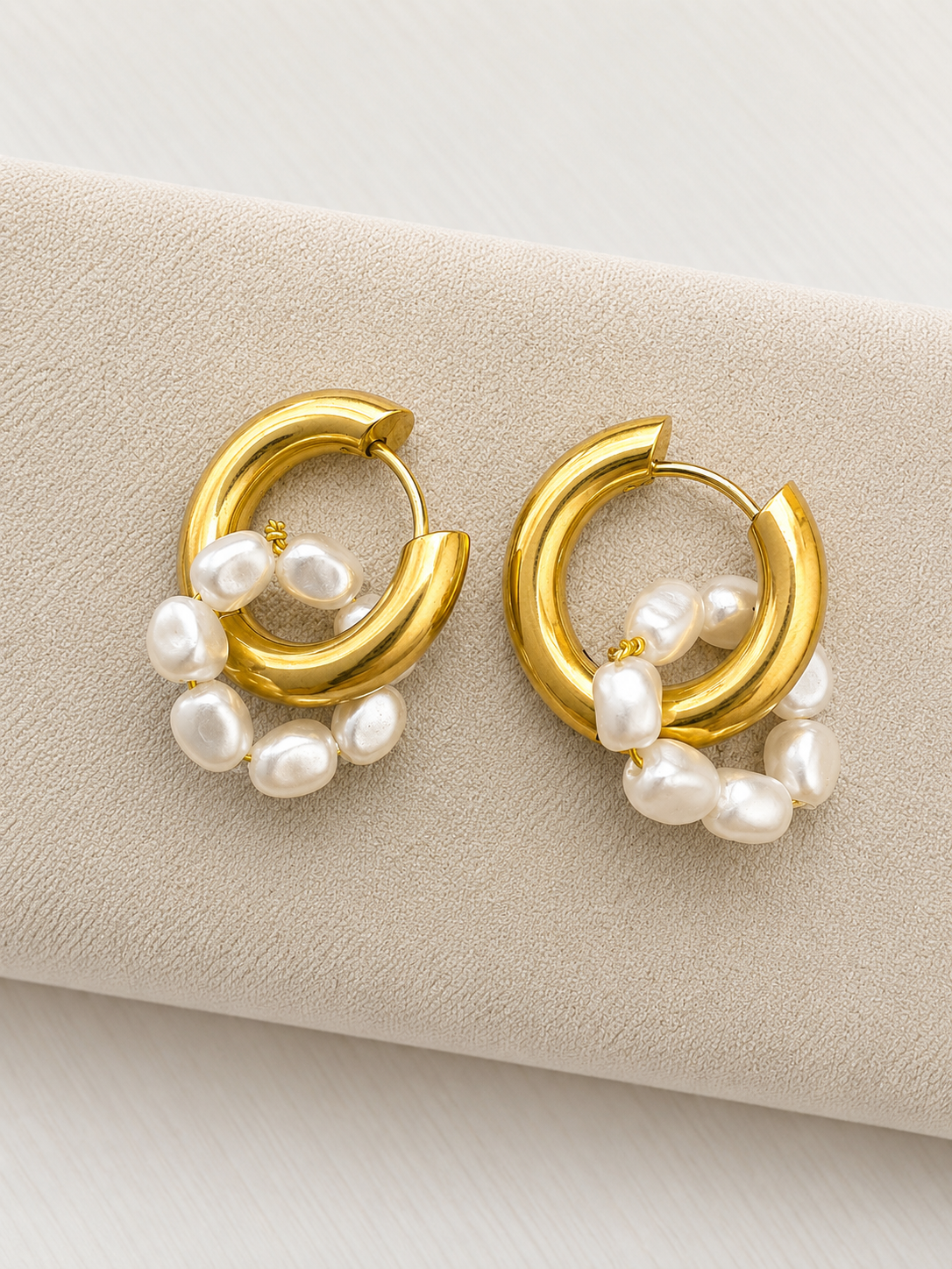 Flower Pearl Hoops