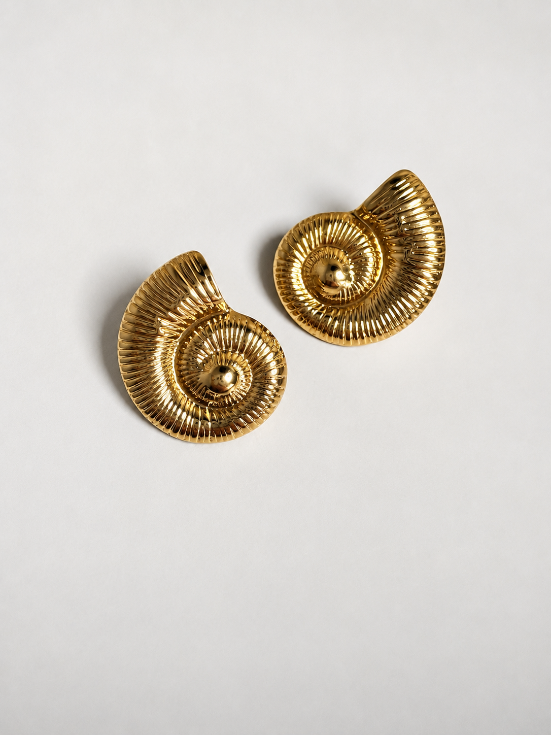 Golden Shell Earrings